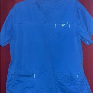 Med Couture Scrub Top size L